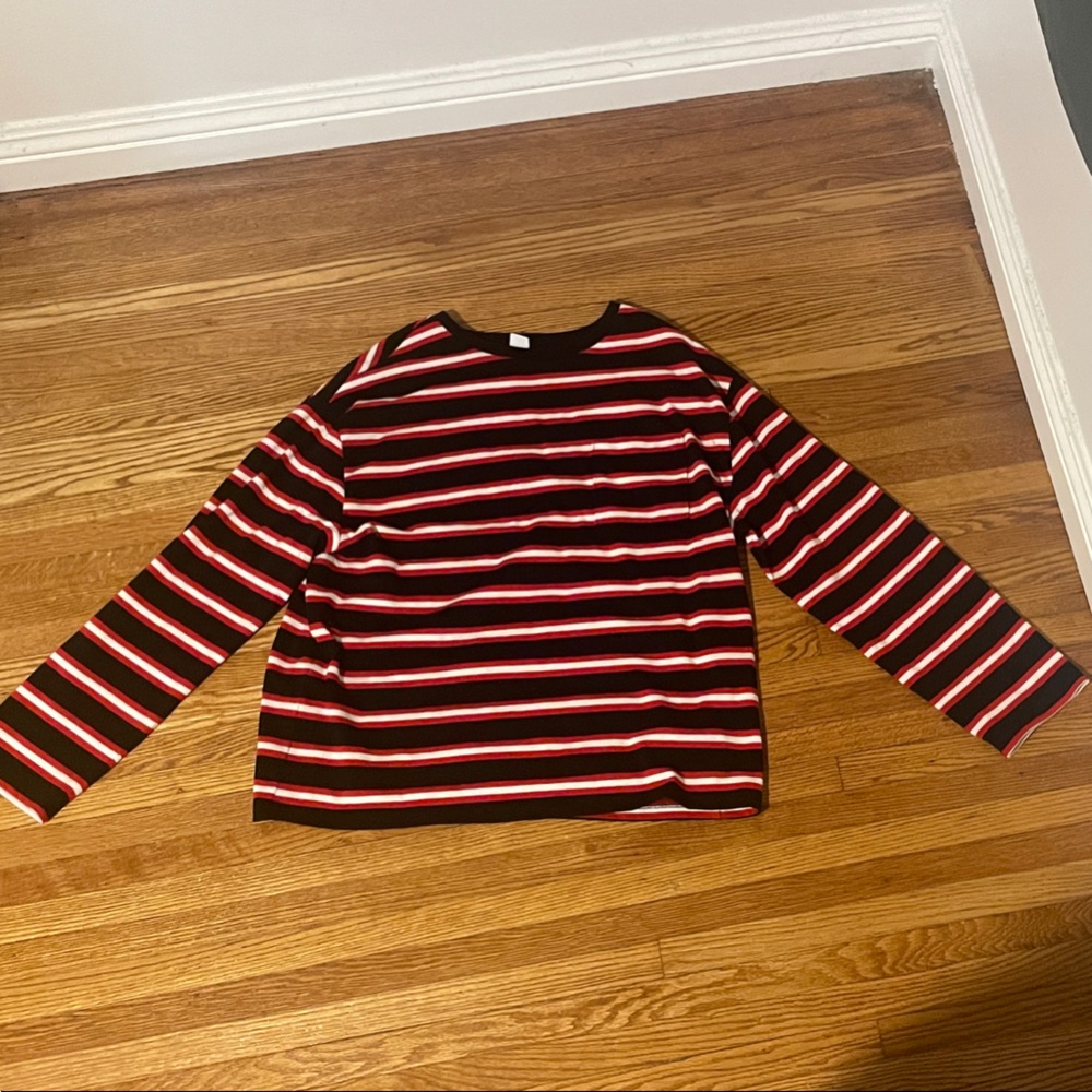 Aritzia TNA mighty cotton fletch longsleeve SIZE SMALL